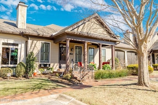 16515 Briston Avon Ln, Louisville, KY 40245