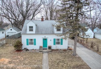 1304 Berten St, Lansing, MI 48910
