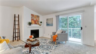 19230 Forest Park Dr NE Unit A203, Lake Forest Park, WA 98155