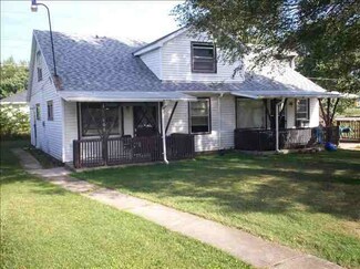 108 N Claypool Rd, Muncie, IN 47303