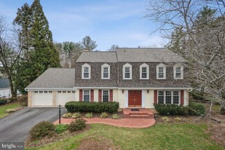 1300 Carpers Farm Way, Vienna, VA 22182