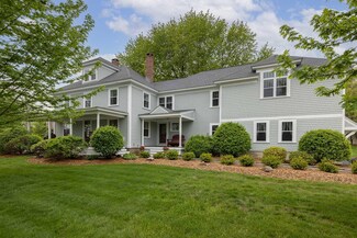 85 High St, Stratham, NH 03885