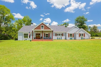 2424 Westwood Dr, Valdosta, GA 31602