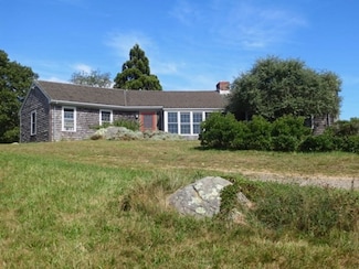 33 Menemsha Inn Rd Ch223 3, Chilmark, MA 02535