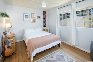 239 Mananai Place Unit 54, Honolulu, HI 96818