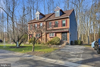 4 Variton Dr, Wilmington, DE 19810