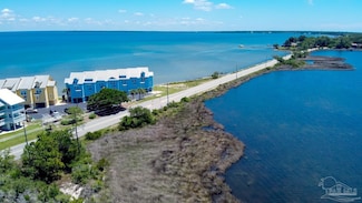 16068 Innerarity Pt Rd, Pensacola, FL 32507