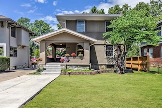 3572 Pennsylvania Ave, Kansas City, MO 64111