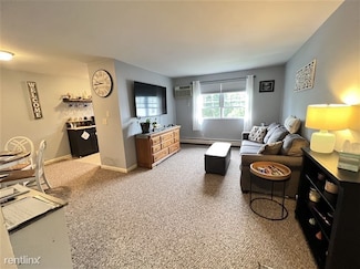 6 Venice St Unit C6, Danvers, MA 01923