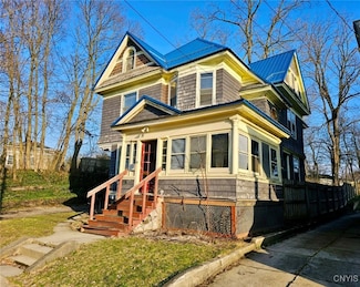 30 Westlake Ave, Auburn, NY 13021