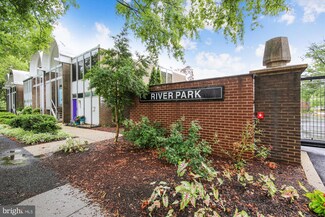 356 N St SW, Washington, DC 20024