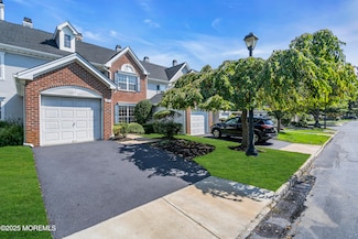 183 S Manor Ct, Wall Township, NJ 07719