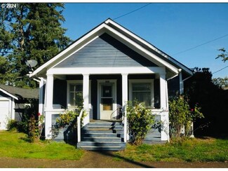 340 SW Clay St, Dallas, OR 97338