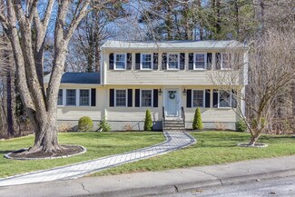 22 Evergreen Way, Medfield, MA 02052