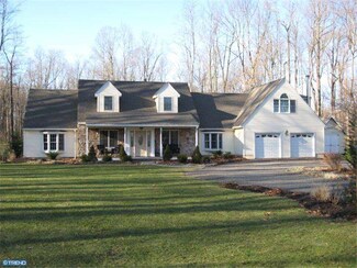 3209 Mink Rd, Kintnersville, PA 18930