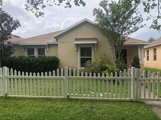 2419 Lacerta Dr, Orlando, FL 32828
