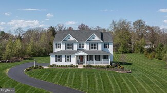 6 Winding Brook Way, Titusville, NJ 08560