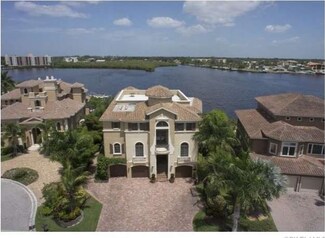 204 San Mateo Dr, Bonita Springs, FL 34134