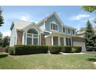 17 Fernwood Ct, Cary, IL 60013