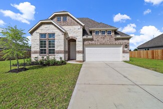 11510 E Wood Dr, Old River-Winfree, TX 77523
