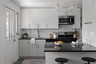 1809 Northwest Ct Unit E, Columbus, OH 43212