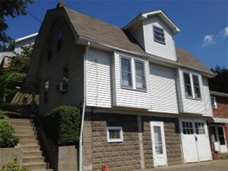 106 Emma St, Martins Ferry, OH 43935