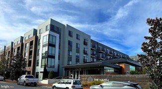 145 Riverhaven Dr Unit 403, National Harbor, MD 20745