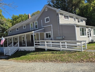 39 S Main St, Millbury, MA 01527