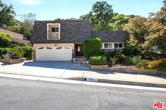 17121 Escalon Dr, Encino, CA 91436