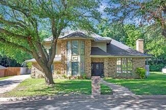 5509 Chimney Rock Rd, Fort Worth, TX 76112