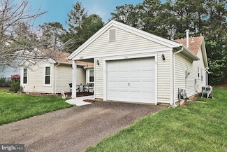 2028 Brookdale Dr, Forked River, NJ 08731