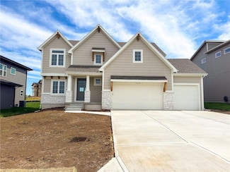 22070 W 100th Terrace, Lenexa, KS 66220