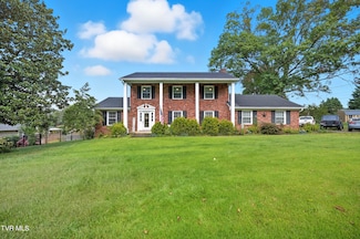 405 Oakmont Dr, Kingsport, TN 37663