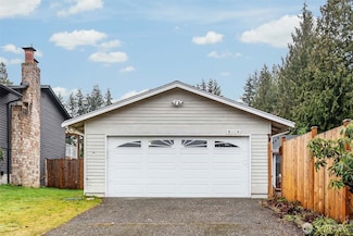 13017 NE 78th St, Kirkland, WA 98033