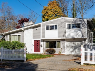 11 Mildred Rd, Newton Center, MA 02459