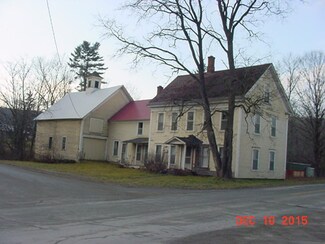 8 Chesley Hill Rd, Sheffield, VT 05866