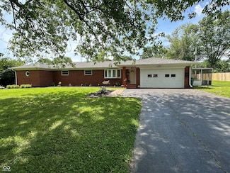 6237 E Lynn Dr, Mooresville, IN 46158