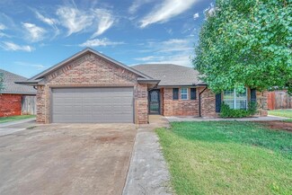 320 Mary Dr, Elk City, OK 73644