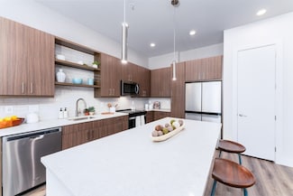 1005 11th St Unit B10, Plano, TX 75074