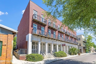 215 S Water St Unit 206, Wilmington, NC 28401