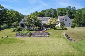 2280 Mill Rd, South Royalton, VT 05068