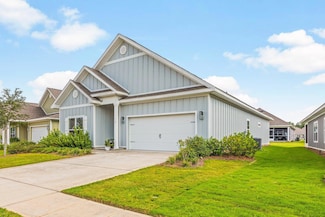518 Lightning Bug Ln, Freeport, FL 32439