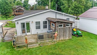 112 E Short St, Rolling Prairie, IN 46371
