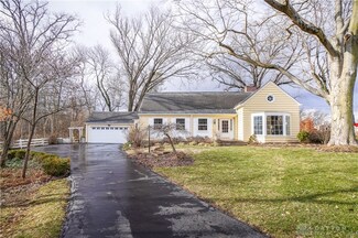 440 Oakwood Dr, Hamilton, OH 45013