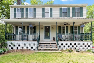 389 Central St, Milford, MA 01757
