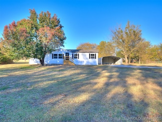 411 W 10th St, Beggs, OK 74421