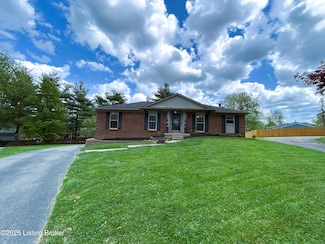 9008 Sandwich Place, Louisville, KY 40242
