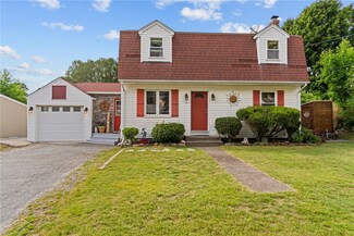 55 Notre Dame Ave, Cumberland, RI 02864