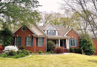 204 Knollwood Dr, Clemson, SC 29631