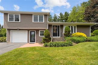 1221 Phenix Ave, Cranston, RI 02921